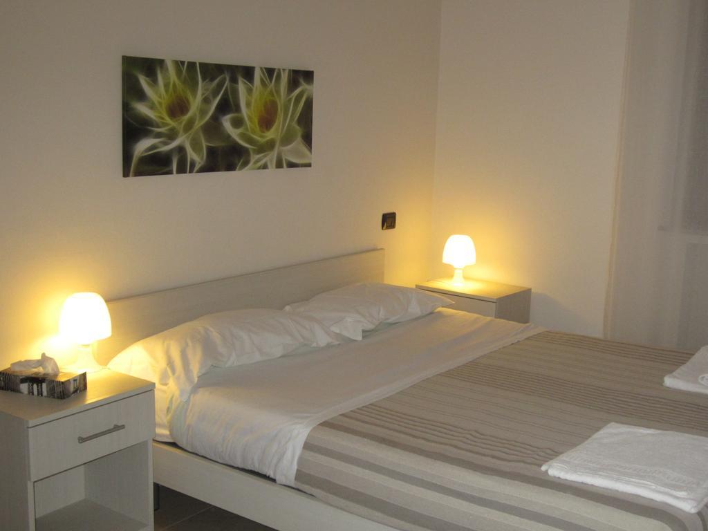 Maura Appartamenti Peschiera del Garda Exterior foto